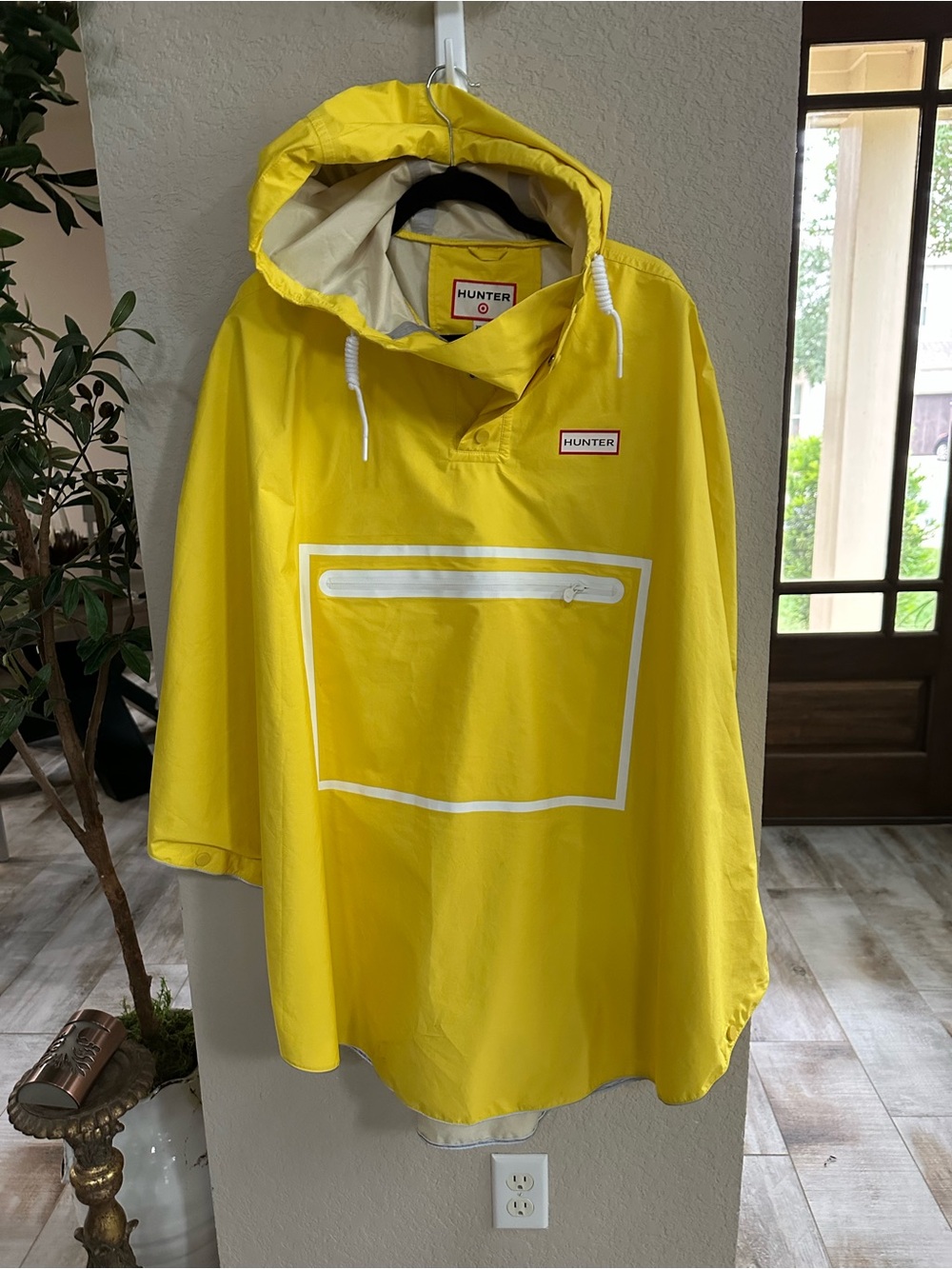 Hunter unisex Bright Yellow Hooded Rain Jacket with White Trim